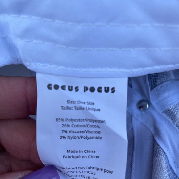 ๐ฅ Grey and white plaid ball cap - Picture 6 of 8